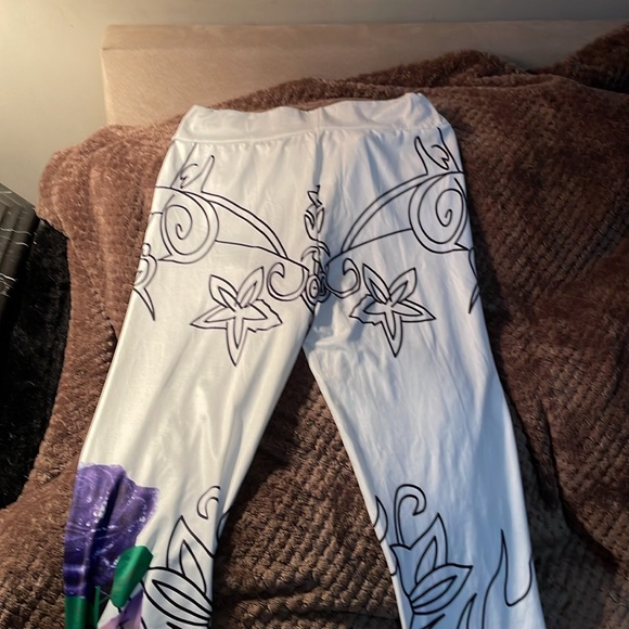 Joggers - Picture 3 of 3